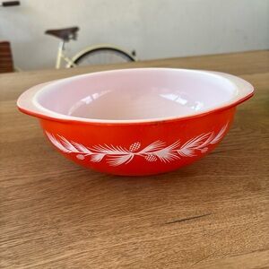 Pyrex Holiday Pinecone